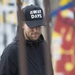 Away Days Cappello Trucker